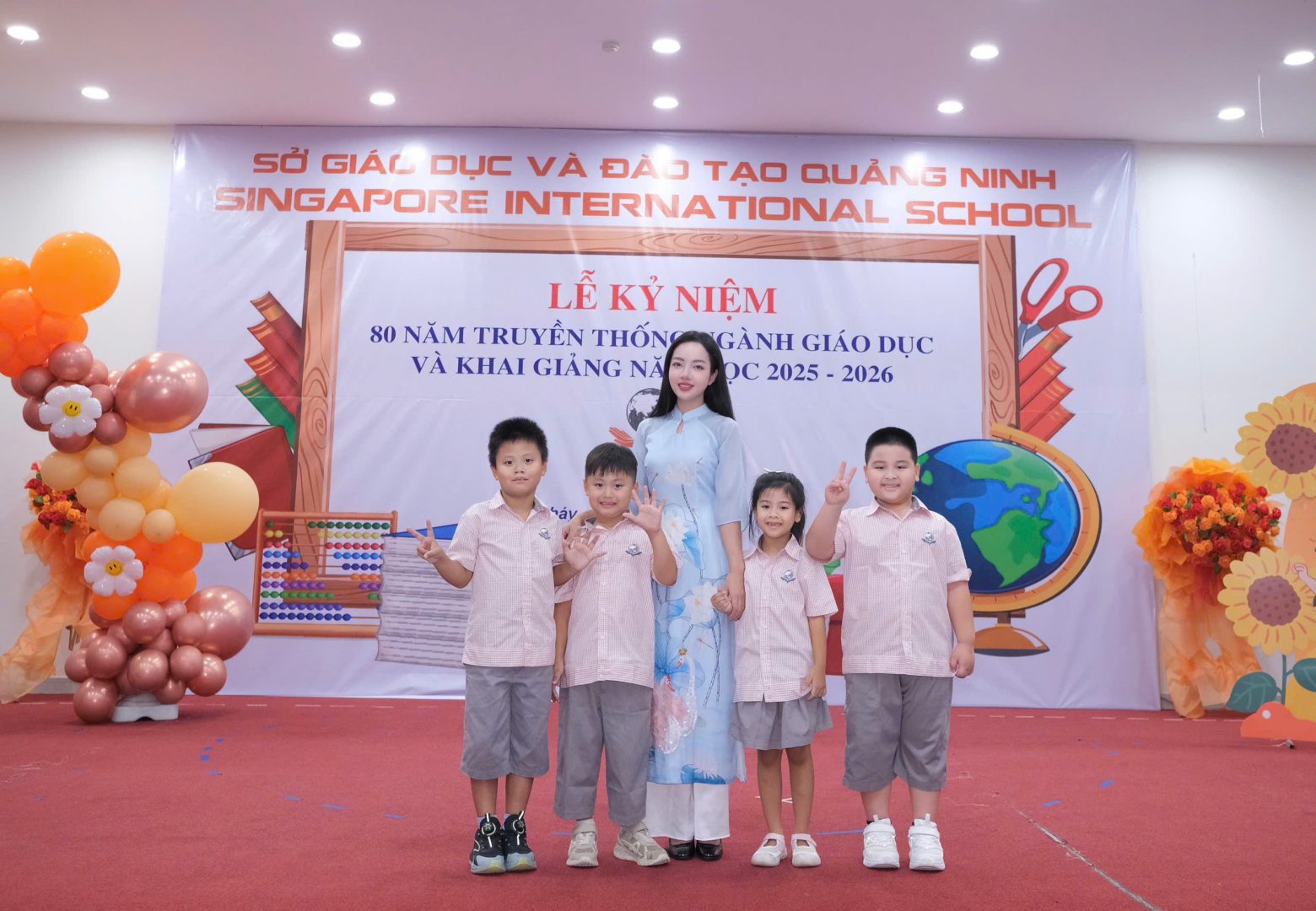 z6979988539171_4e53727169c6354cf53d4c5a8317d332