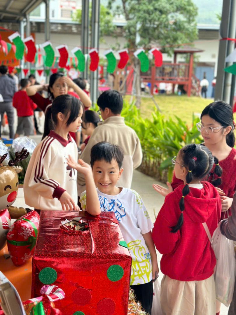 z7332190618640_dd762cb6083116d55d067452753a7349